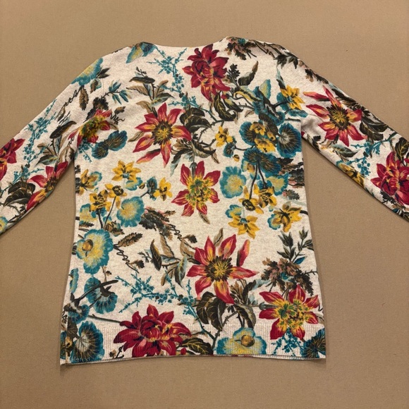 Talbots Audrey Splendid Floral 100% Cashmere Sweater 3/4 Sleeve Size Medium NWT - Picture 7 of 12